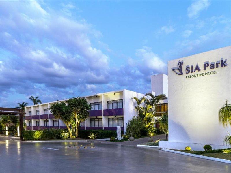 Sia Park Executive Hotel Candangolandia Eksteriør bilde